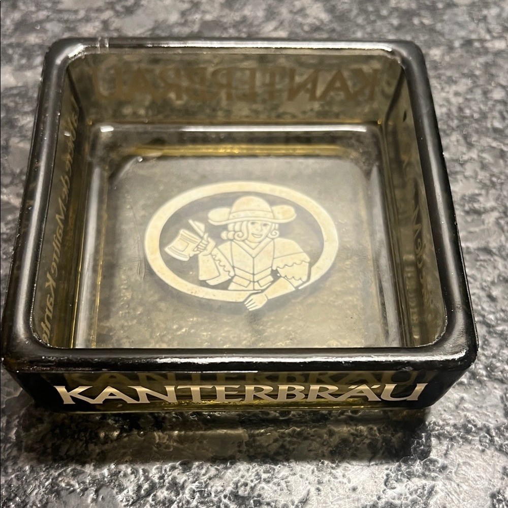 Kanterbrau Beef Glass Ashtray. Square. Exc condition